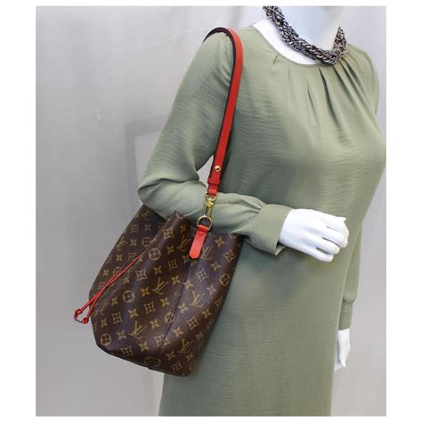 louis vuitton neo noe bag price|Louis Vuitton noe monogram.